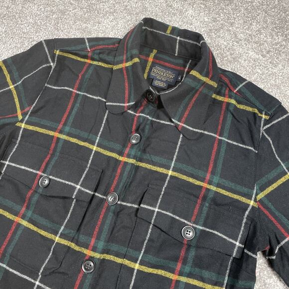 Pendleton Wool Flannel Shirt Womens Small Chunky Buttons Plaid Outdoors Black - Picture 1 of 12